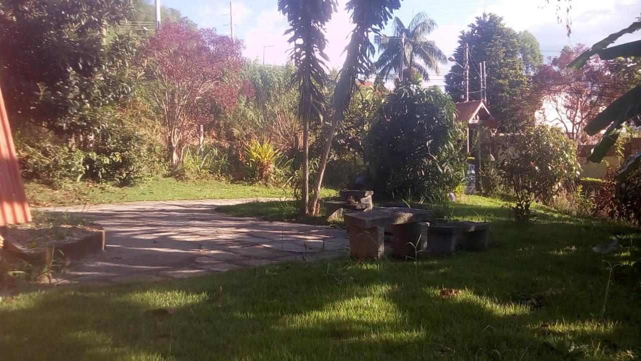 Chale Linda Vista 5 Min. Do Centro Villa Нова-Фрибурго Екстериор снимка